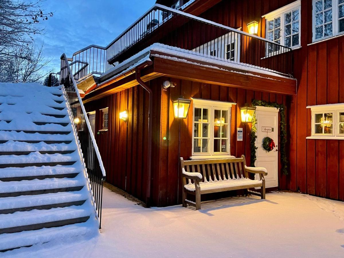 Apertins Hotell Kil Exterior photo